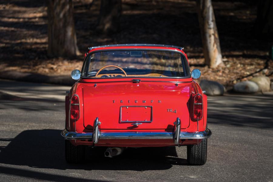  Triumph TR4 Surrey Top 1961 года  (фото 19 из 52)